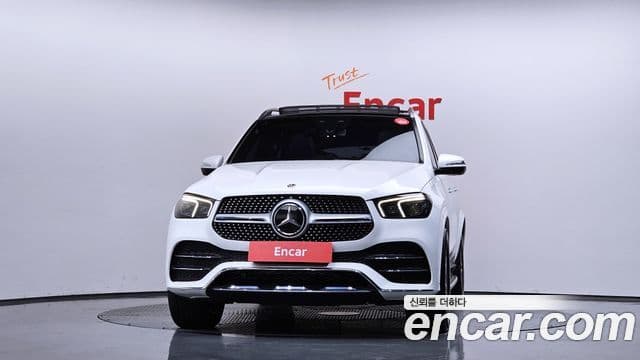 Mercedes-Benz GLE-Class 2020 — ფოტო 1/20