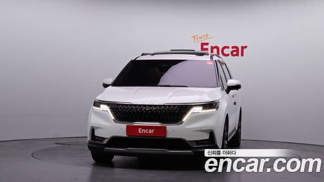 Kia Carnival 2022 — ფოტო 3/20