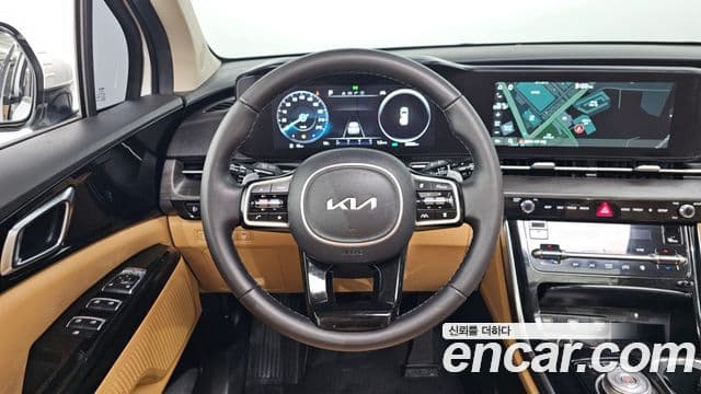 Kia Carnival 2022 — ფოტო 13/20