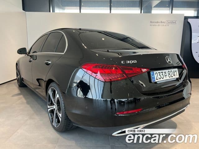 Mercedes-Benz C-Class 2024 — Фото 2/20