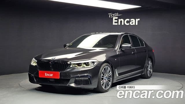 BMW 5 Series 2019 — Şəkil 11/20