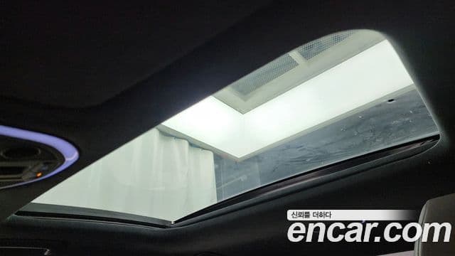 Genesis G70 2021 — ფოტო 18/20