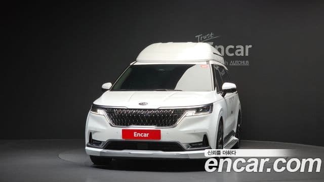 Kia Carnival 2021 — Фото 3/20