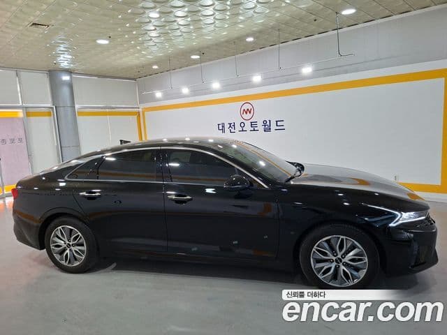 Kia K5 2023 — ფოტო 4/20