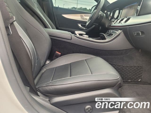 Mercedes-Benz E-Class 2020 — Şəkil 15/20