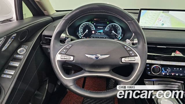 Genesis Electrified G80 2022 — ფოტო 13/20