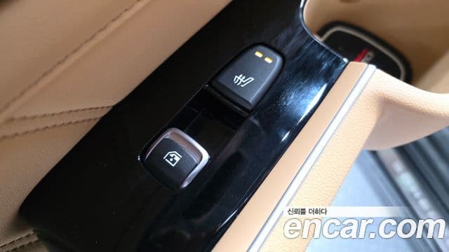 Kia Sorento 2020 — ფოტო 19/20