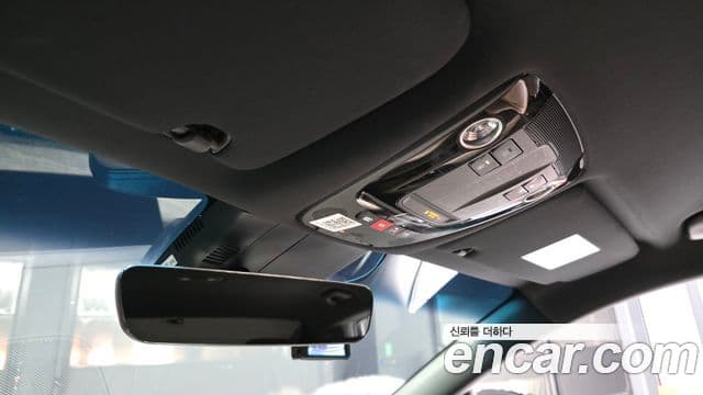 Kia K8 2022 — Şəkil 17/20