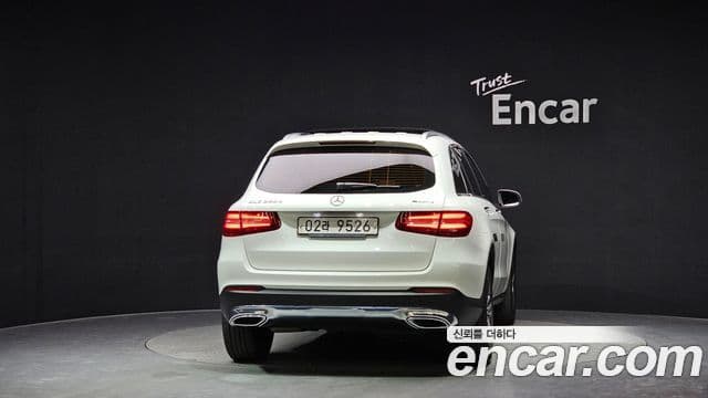 Mercedes-Benz GLC-Class 2018 — Şəkil 4/20