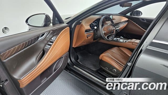 Genesis Electrified G80 2023 — Şəkil 10/20