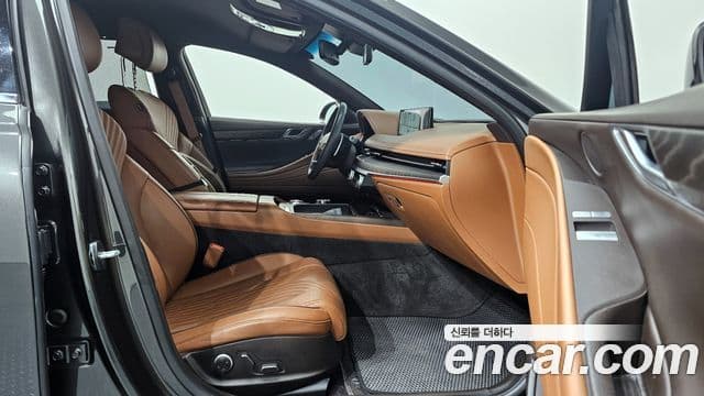 Genesis Electrified G80 2023 — фото 11 из 20