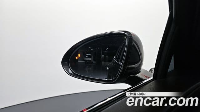 Genesis Electrified G80 2023 — фото 17 из 20
