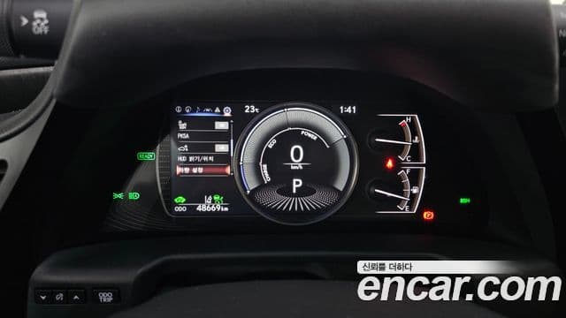 Lexus ES300h 2022 — Şəkil 8/20