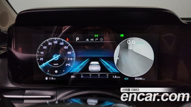 Kia Carnival 2022 — Фото 8/20