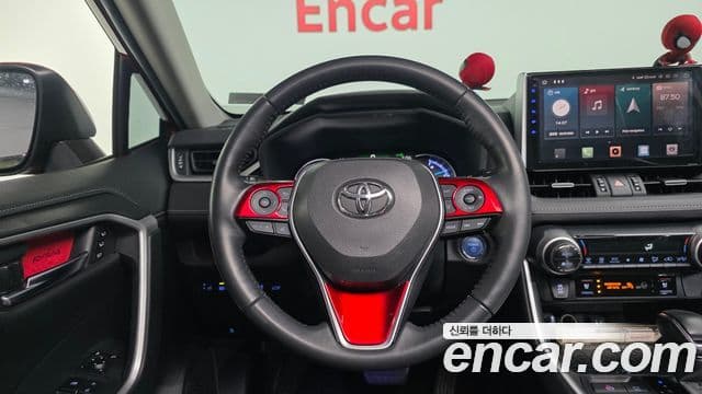 Toyota RAV4 2019 — Şəkil 13/20
