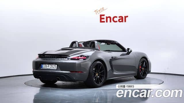 Porsche 718 Boxster, 2022