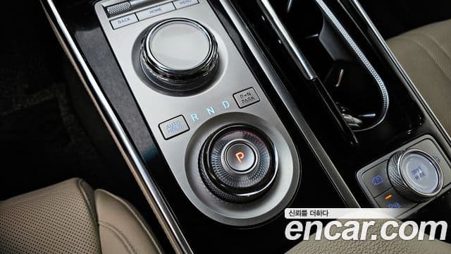 Genesis GV80 2023 — фото 9 из 20