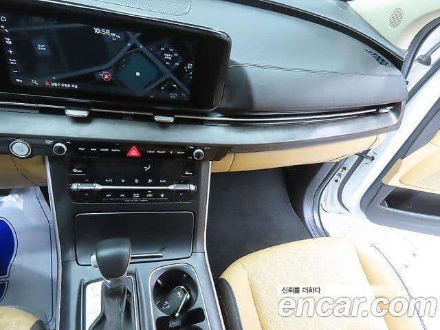 Kia Carnival 2021 — Şəkil 9/20