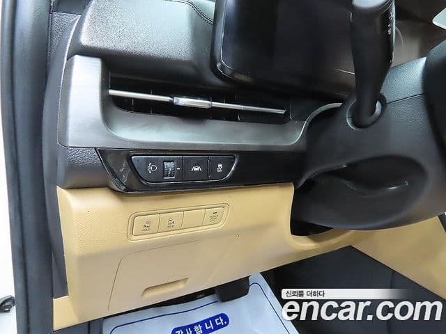 Kia Carnival 2021 — Şəkil 13/20