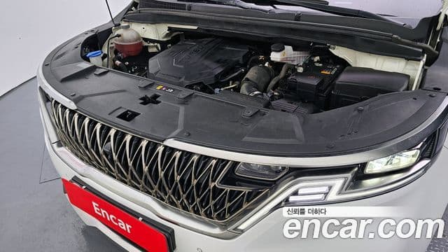 Kia Carnival 2022 — фото 6 из 20