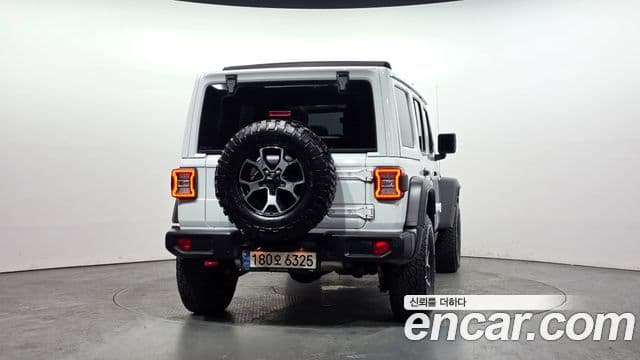 Jeep Wrangler 2021 — Фото 4/20
