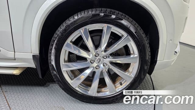 Volvo XC90 2020 — фото 4 из 19