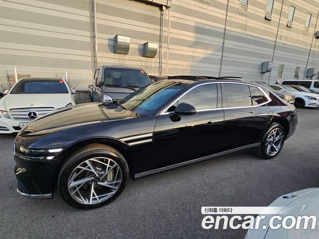 Genesis G90, 2022