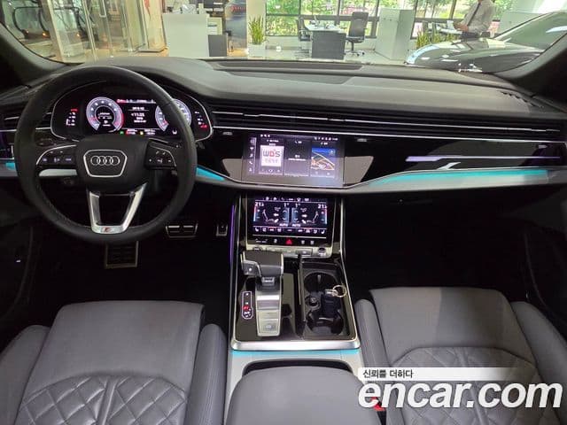 Audi Q7 2023 — Şəkil 9/20