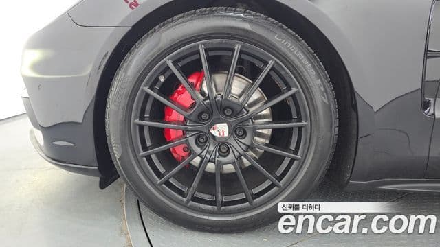 Porsche Panamera 2018 — фото 4 из 20