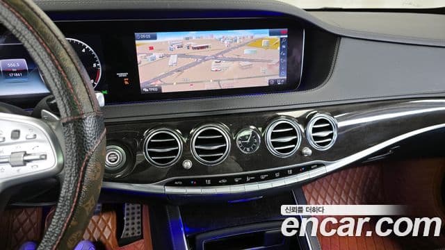 Mercedes-Benz S-Class 2019 — ფოტო 13/20