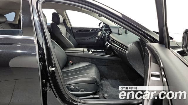 Genesis Electrified G80 2021 — Şəkil 10/20