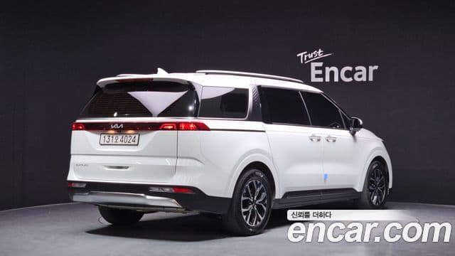 Kia Carnival 2022 — Şəkil 2/20
