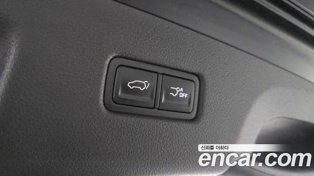 Kia Carnival 2021 — фото 20 из 20