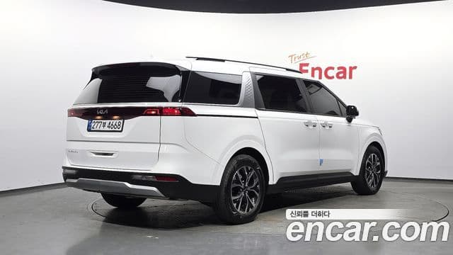 Kia Carnival 2022 — Şəkil 1/20