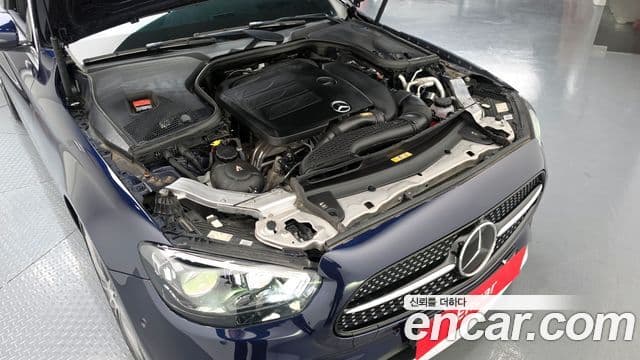 Mercedes-Benz E-Class 2020 — фото 6 из 20