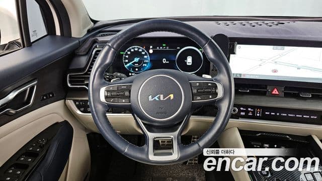 Kia Sportage 2023 — ფოტო 13/20