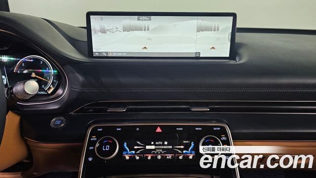 Genesis GV80 2021 — ფოტო 15/20