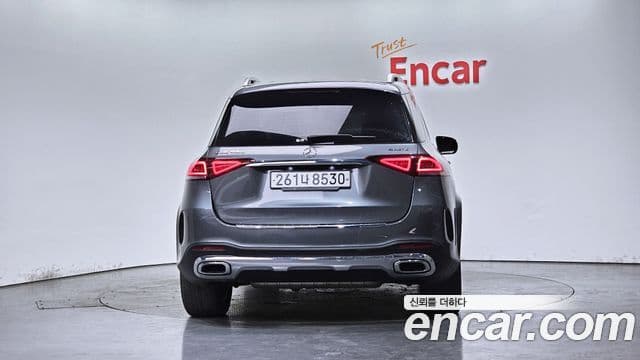 Mercedes-Benz GLE-Class 2019 — ფოტო 4/20