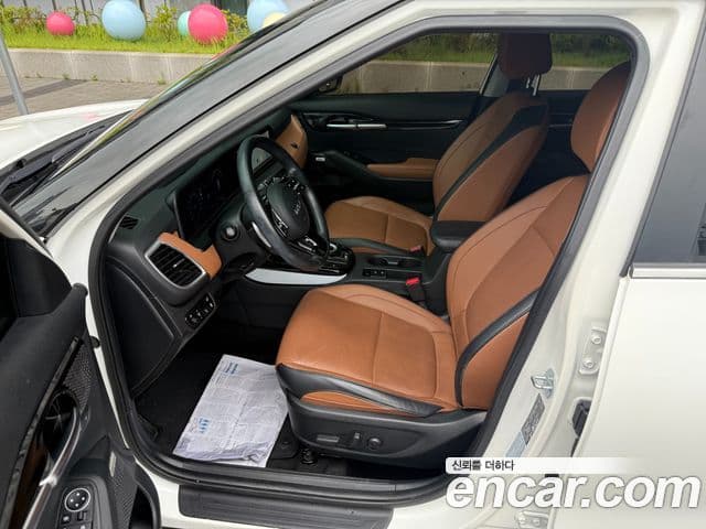 Kia Seltos 2022 — ფოტო 8/20