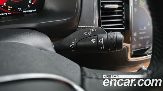 Volvo XC90 2019 — Photo 21/33