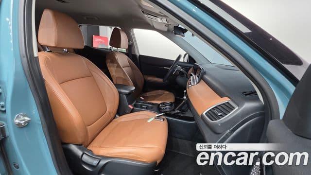 Kia Seltos 2024 — ფოტო 8/20