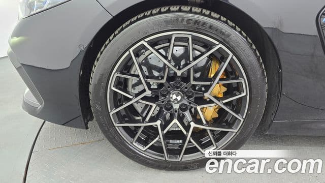 BMW M8 2020 — ფოტო 13/20