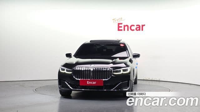 BMW 7 Series 2022 — ფოტო 3/20