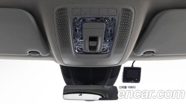 Mercedes-Benz GLE-Class 2025 — Photo 11/20