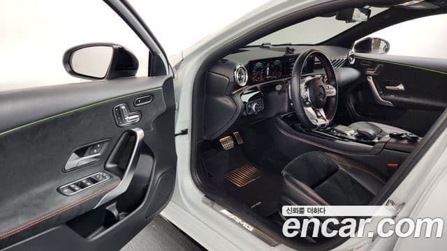 Mercedes-Benz A-Class 2021 — Фото 10/20