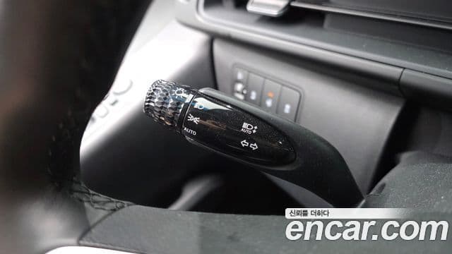 Hyundai Staria 2025 — ფოტო 18/20