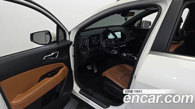 Kia Sportage 2023 — ფოტო 10/20