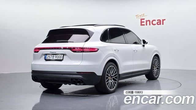 Porsche Cayenne, 2020