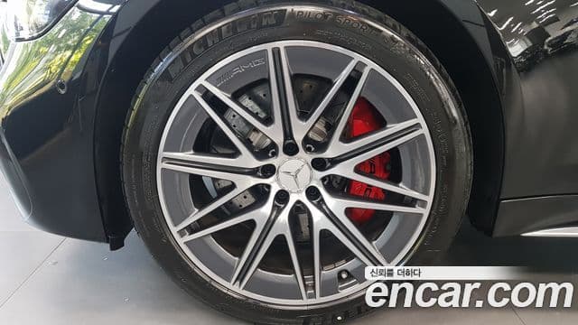 Mercedes-Benz AMG GT 2025 — фото 4 из 17