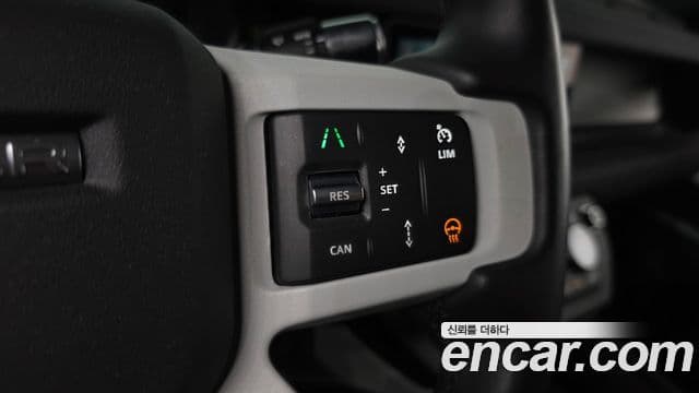 Land Rover Defender 2020 — Фото 17/20
